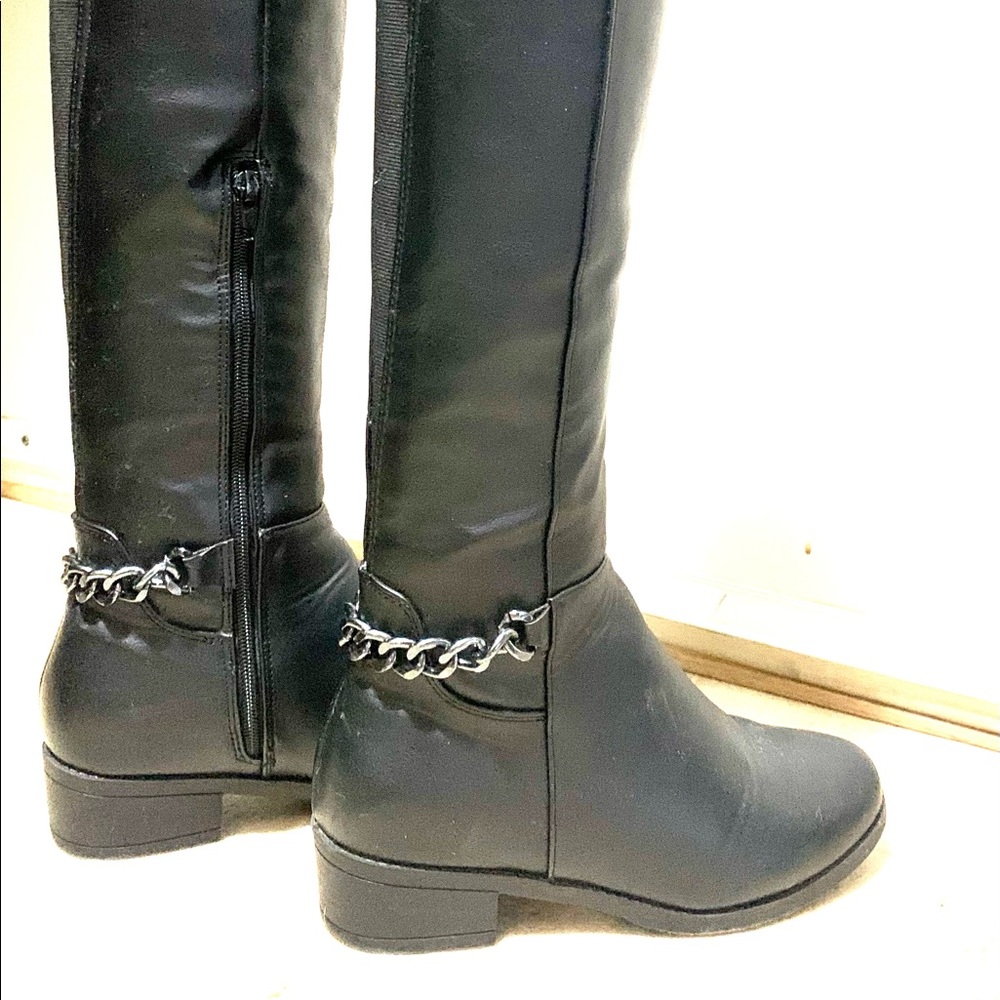 LONG BLACK BOOTS SIZE 6